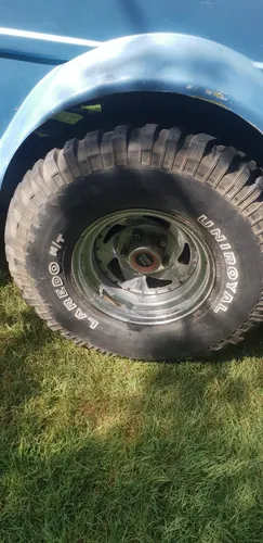Jeep 4x4. Motor Chevrolet 230,caja Zf, Carrocería Potro.