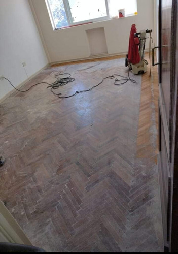 Imagen 4 de 5 de Pulidos Hidrolaqueados, Plastificados
