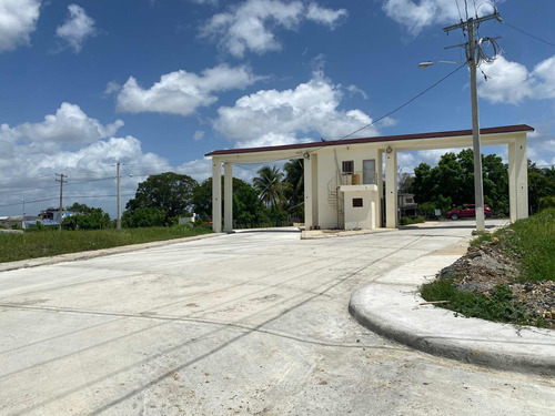 Terrenos En Residencial Cerrado.