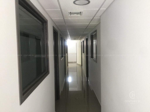 Imagen 4 de 9 de Oficina En Renta En Cumbres