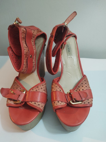 Tacones Guess Plataforma, T.38, Estilo Gacel (Usado)