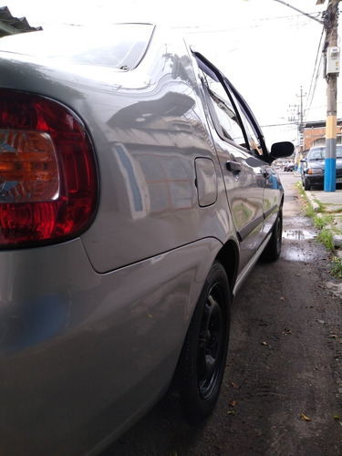 Fiat Siena 1.0 Fire Celebration Flex 4p 2007