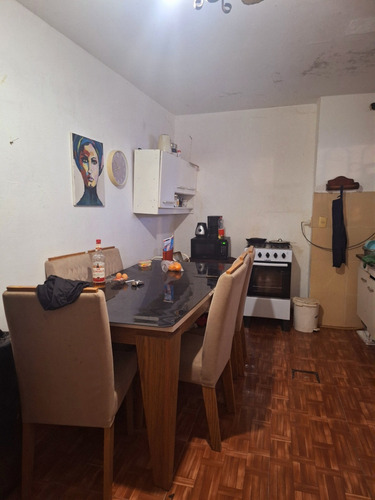 Vendo Casa Al Frente Con Cochera 120m2, Patio Lateral Belvedere/ Prado Norte A 3 De Av. Garzón A 6 De Castro Con Renta De $20.000 X Anda