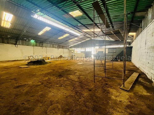 Local Comercial En Alquiler,la Yaguara Mls #25-3856 Sc