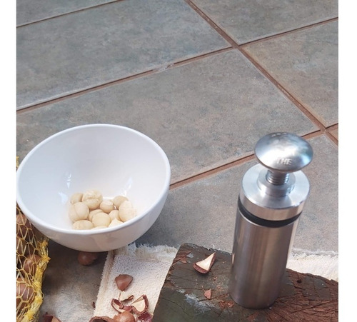 Quebrador De Macadâmia Inox E Ferro