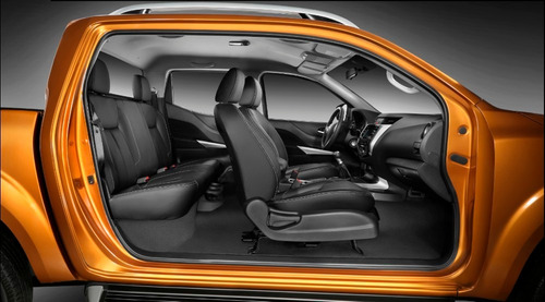 Imagen 8 de 11 de Nissan Frontier Dc Diesel Se 4x4