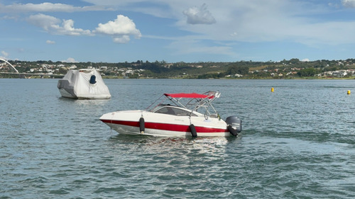 Lancha Focker 205 Com 139 Horas Ano 2013