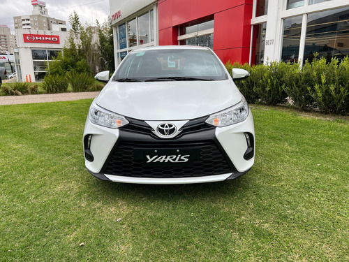 Toyota Yaris 1.5 107cv Xs