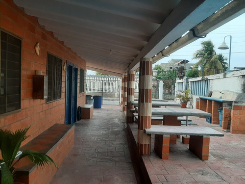 Imagen 1 de 12 de Posada Turística , Chichiriviche, Falcón Gc