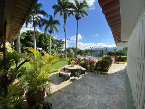 Josseyris Jimenez Vende Casa En Guataparo