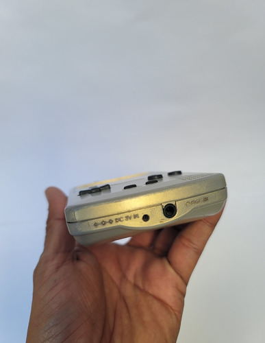 Nintendo Game Boy Color Pokémon Gold And Silver. Dorado (Usado)