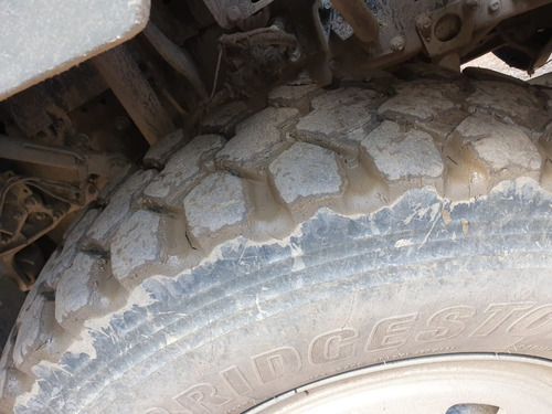 Imagem 14 de 15 de Mercedes-benz Axor 4144 6x4 Ano 2020 Traçado Caçamba
