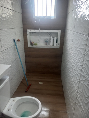Linda Casa Com Piscina E Spa