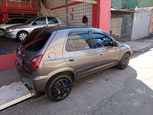 Imagem 8 de 13 de Chevrolet Celta 2014 1.0 Advantage Flex Power 5p