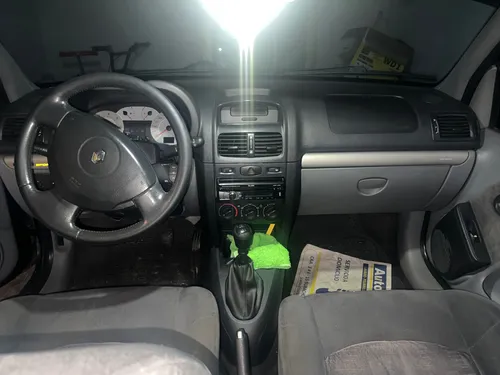 Renault Clio II 1.6 F.Ii Dynamique