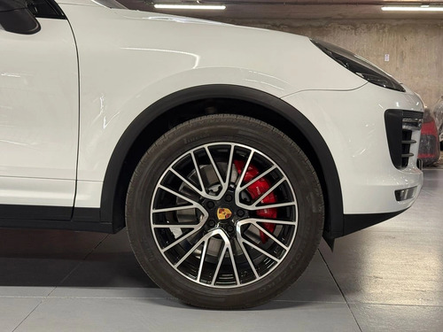 Porsche Cayenne 4.8 V8 Turbo Tiptronic 4wd