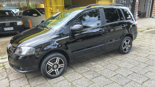 Volkswagen Spacefox 1.6 Plus Total Flex 5p