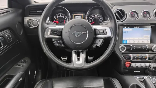 Ford Mustang 5.0l V8 Mt