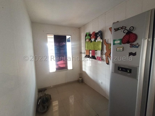 Imagen 9 de 30 de Casa En Venta En Urbanizacion Yucatan Barquisimeto, Tanque Subterraneo, Cantv Y Internet De Abba, Inf 04245943684, Cod 22-17136, J24