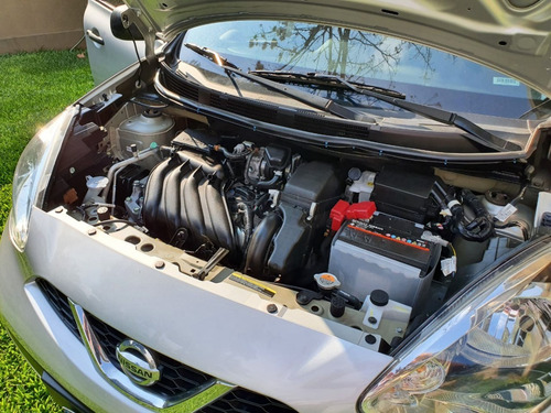 Nissan March Active Pure Drive F2