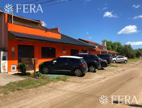 Venta De Complejo Turistico Casa 3 Amb 12 Monoambientes En Mar De Ajo (27846)