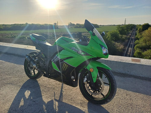 Kawasaki Ninja 250 2011