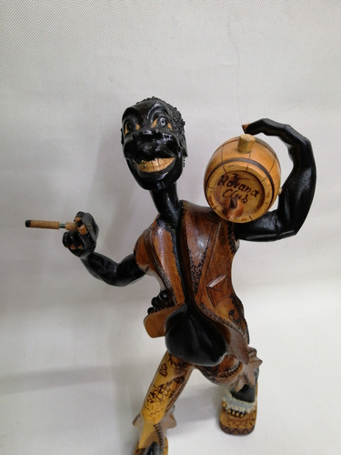 Escultura De Mesa Hombre Cubano Desarmable En Cedro Y Óleo (Usado)