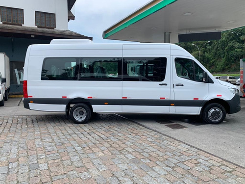 Mercedes-Benz Sprinter 2.0 Van 517 Cdi Extra Longo Teto Alto (21L) 5P Diesel