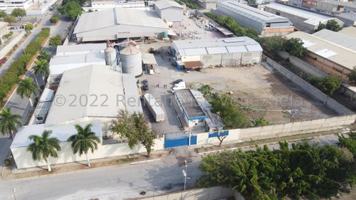 Francisco Rojas Norscia Rentahouse Alquila, Amplio Galpón Comercial, En Zona Industrial De Barquisimeto, 2 4 - 1 3 6 1 5, Para Tu Empresa, Comercial E Industrial, Almacenes Y Demás, Invierte Ya!!!