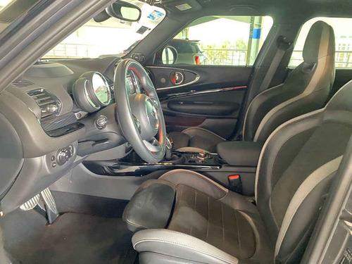 Imagen 11 de 15 de Mini Clubman 2020 5p S J Cooper Works Hot Chili L4/2.0/t Au