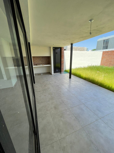 Imagen 5 de 10 de Greenville 2 Duplex A Estrenar