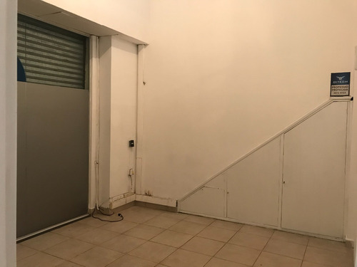 Imagen 5 de 7 de Saavedra / Excelente Galpón En Alquiler De 185 M2