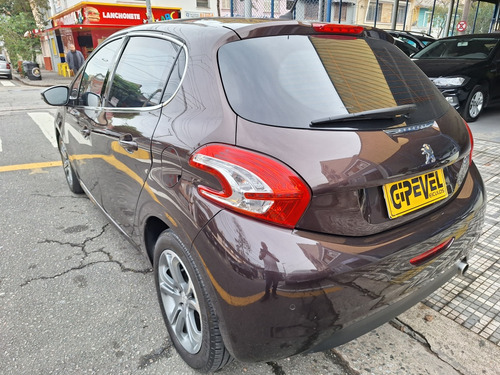 Peugeot 208 1.6 16v Griffe Flex Aut. 5p
