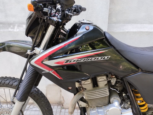 Imagen 5 de 17 de Honda Tornado 250 Excelente Estado !!!