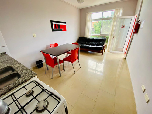 Oport. Apart Hotel En Funcionam. Entre Rios Colon Argentina