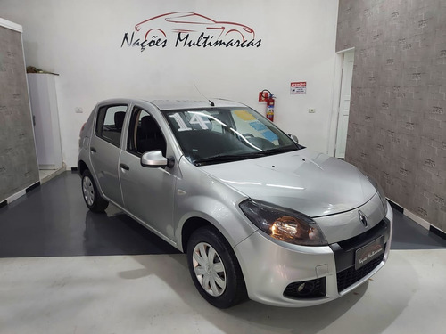 Imagem 4 de 11 de Renault Sandero Ano 2014 !!! Motor 1.0 Completo Flex !!!