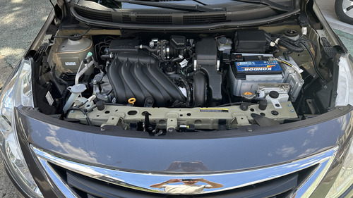 Nissan Versa V-Drive 1.6 Plus Cvt 4P