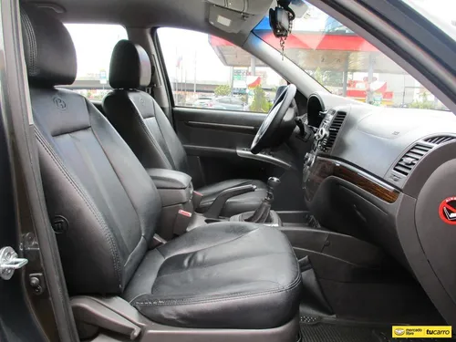 Hyundai Santa Fe Gl 4x2 2400cc Mt Aa