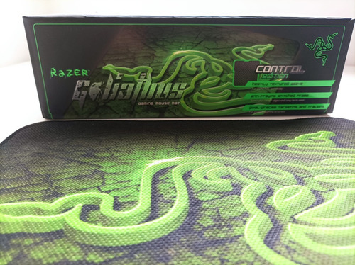 Mousepad Razer Goliathus Control Como Nuevo En Caja Original