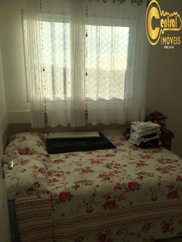 Apartamento Com 4 Dormitório(s) Localizado(a) No Bairro Centro Em Balneário Piçarras / Balneário Piçarras - 217