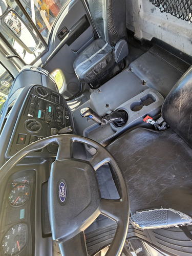 Ford Cargo 2632 Año 2014 Camión Chasis 6x4 Rentaltrucks Vial