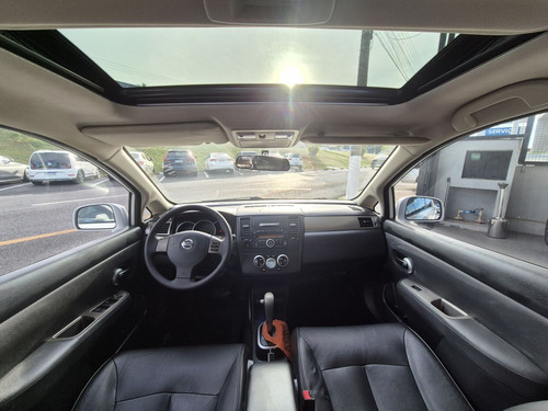 Nissan Tiida SL 1.8/1.8 Flex 16V Aut.