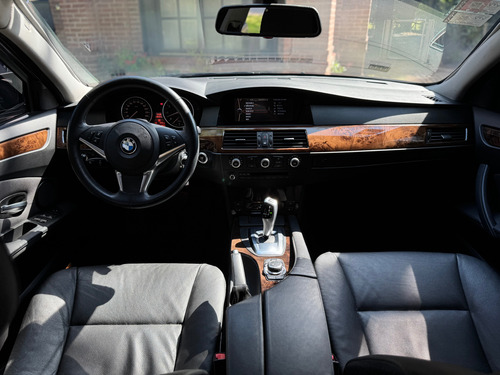 BMW Serie 5 4.8 550ia Premium Stept