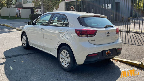 Kia Rio 5 1.4 Mt 2018