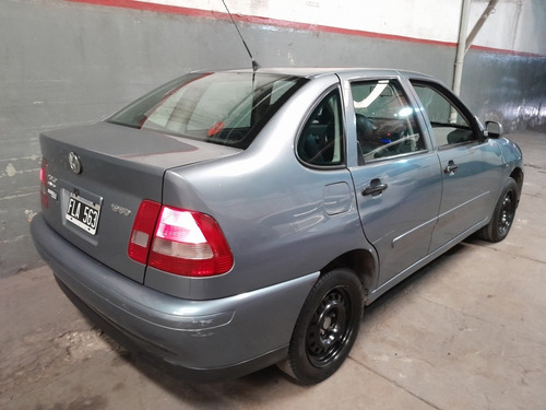 Imagen 7 de 16 de Volkswagen Polo Polo Sd 1.9 Con Aire