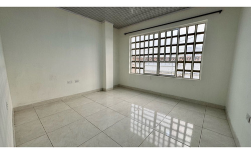 Casa Multifamiliar Con Local En Venta - Barrio Obrero Palmira Valle