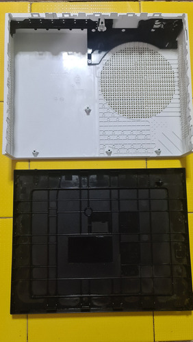 Carcasa Plastica Original Xbox One S (Usado)