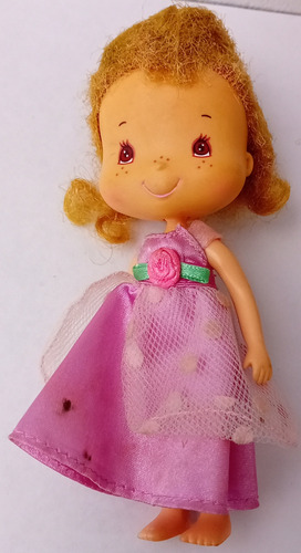 Muñeca Frutillitas Vintage Bandai 2002 Vestido Lila (Usado)