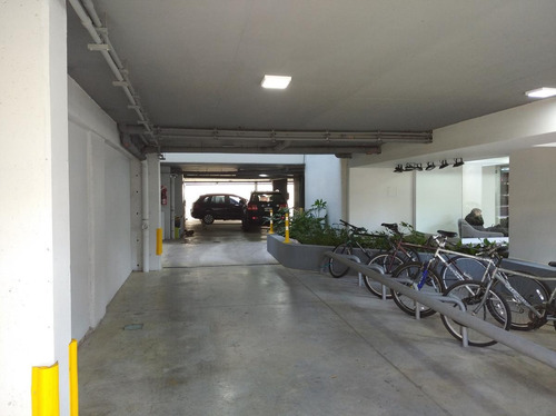 Departamento En Nuevo Emprendimiento 3 Avenidas Con Balcón Y Cochera - Parque Chas