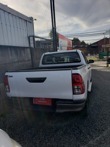 Toyota New Hilux 2.4 Dx